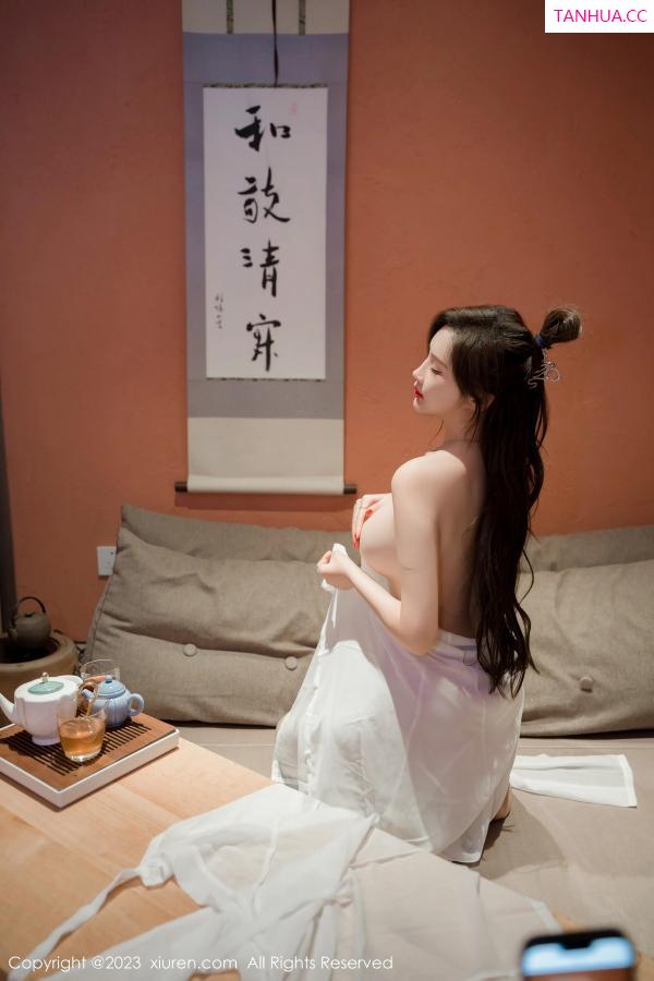周妍希 奶瓶土肥圆 [XiuRen]高清写真图 2023.10.07 No.7466 Carol周妍希 仙姑美臀第90张图片